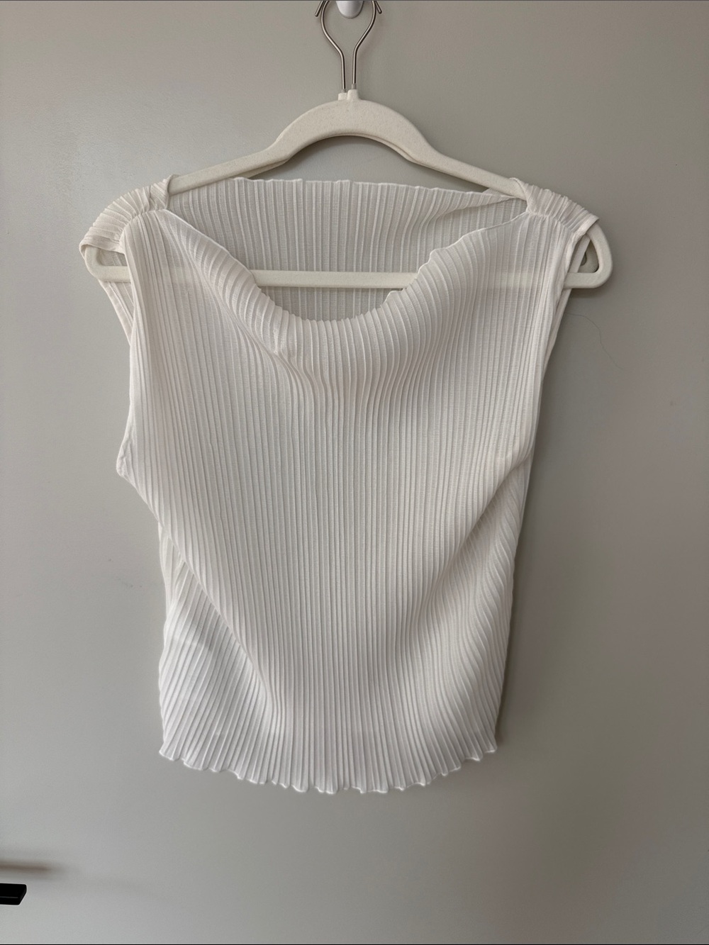Abercrombie & Fitch White Ribbed Cowl Neck Sleeveless Top